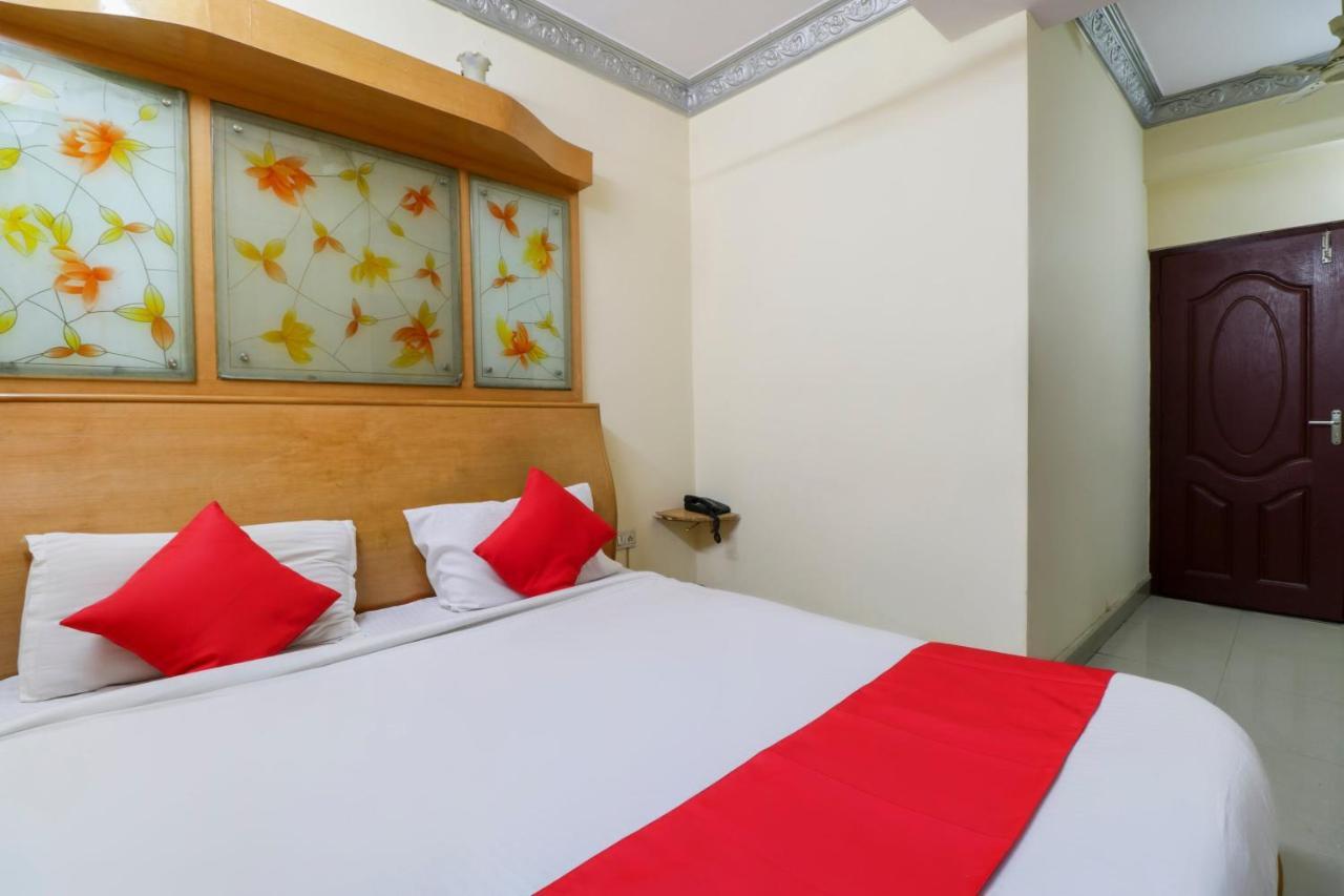 Oyo 71675 New Aishwarya Comforts Hotel Bangalore Exterior foto